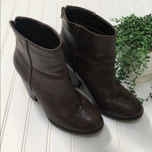 Jasmin boots